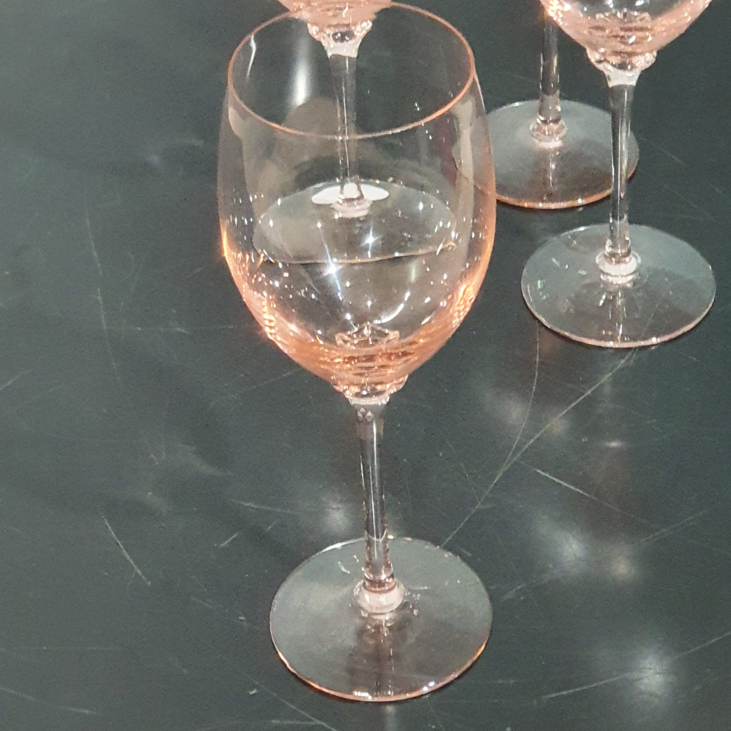 Pink Wine Glasses x 4