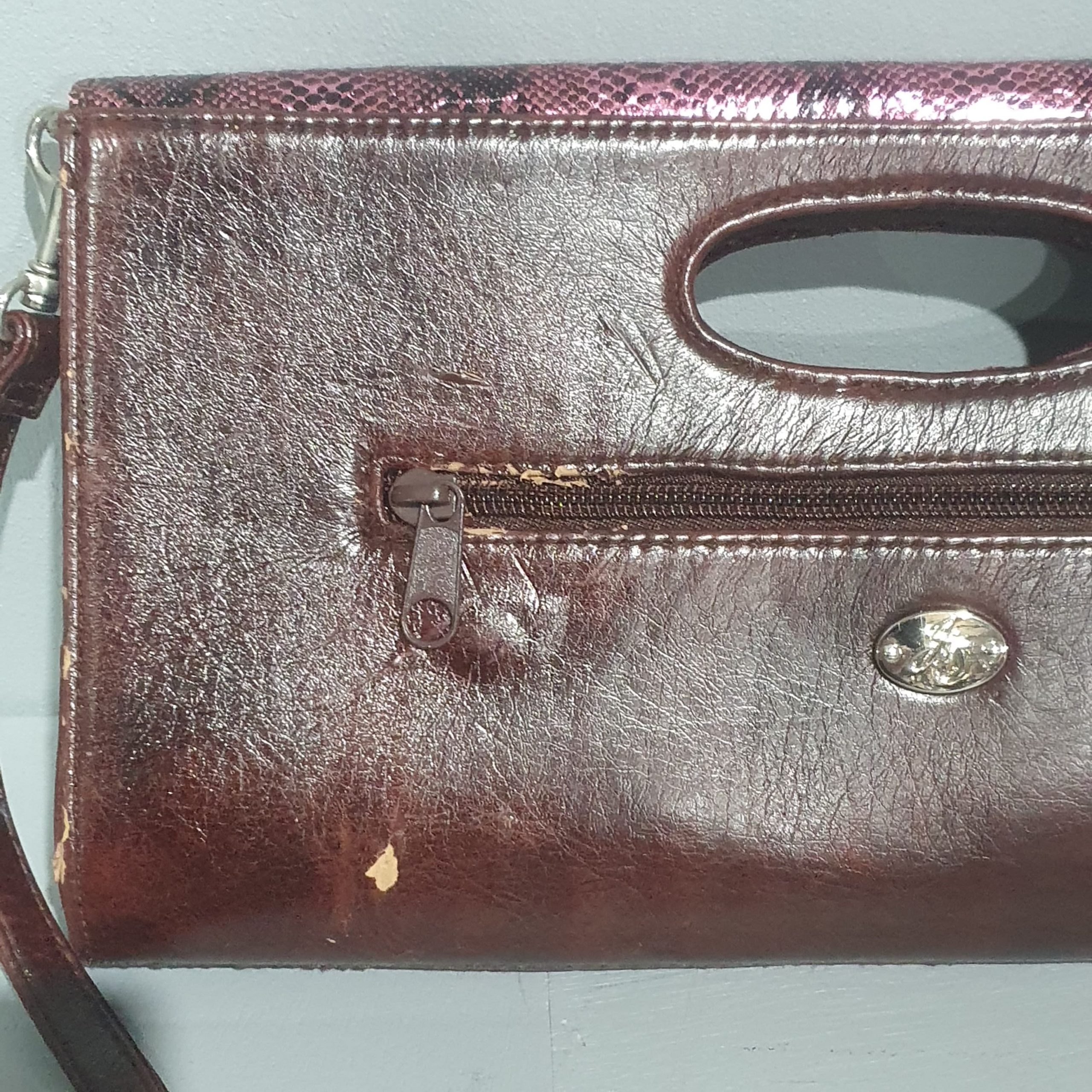 Jane Shilton Black Patent Leather 1960s Vintage Handbag With Black Fabric  Lining And Elbief Frame | Vintage handbags, Vintage purses, Elegant bags