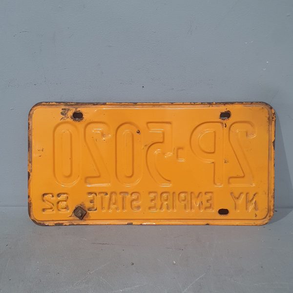 1962 NY Licence Plate 31181