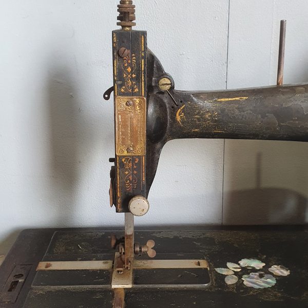 31243 Heng Stenberg Sewing machine