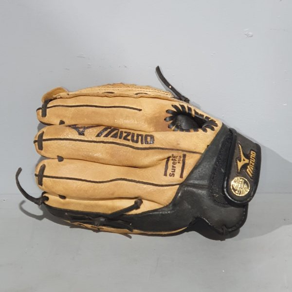 Mizuno Baseball Glove 31211