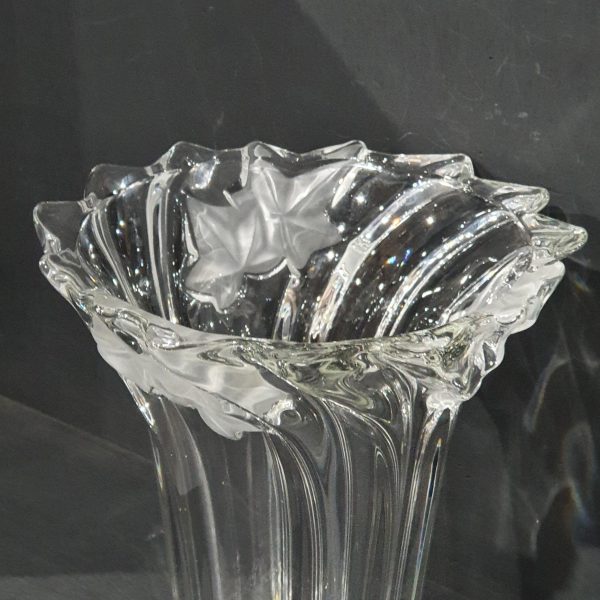 2022728 Leaf Vase