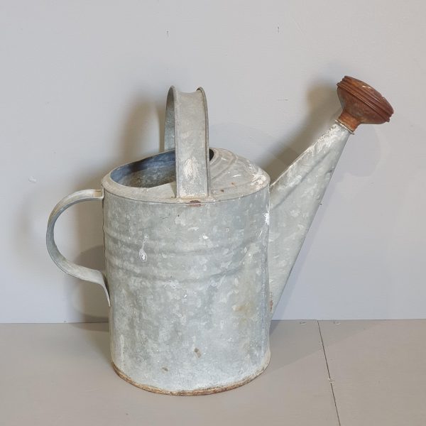 31288 Watering Can and Rose