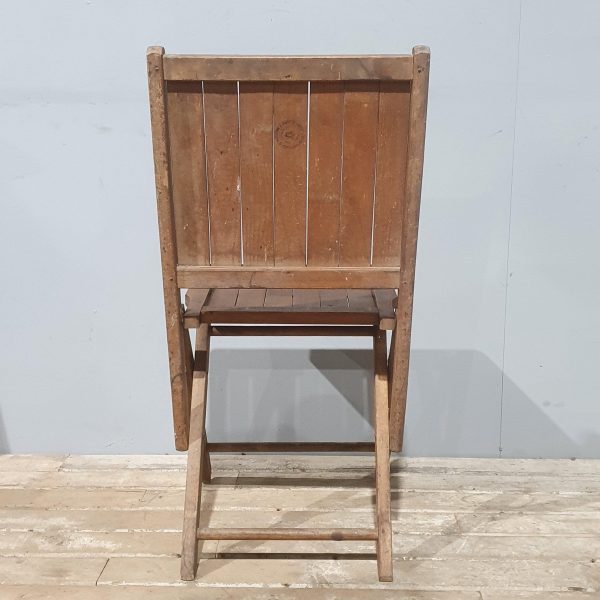 10866 UBC Folding Chair