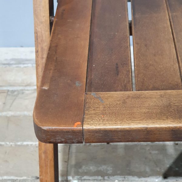 10868 Oakwood Folding Chair