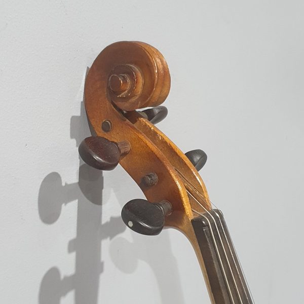 31402 Violin and Case