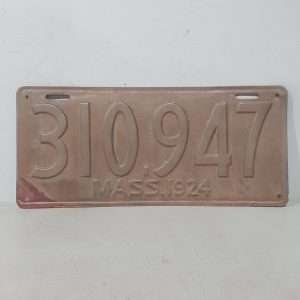 31437 1924 Mass Licence Plate