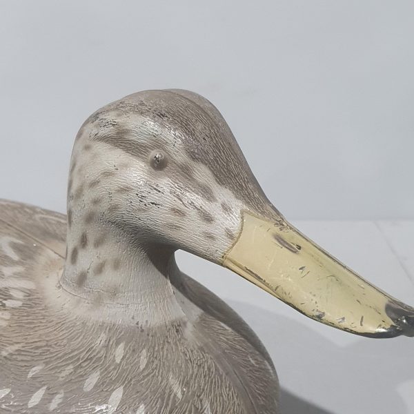 10914 Plastic Decoy Duck