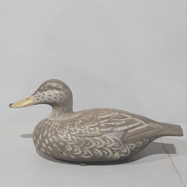 10914 Plastic Decoy Duck